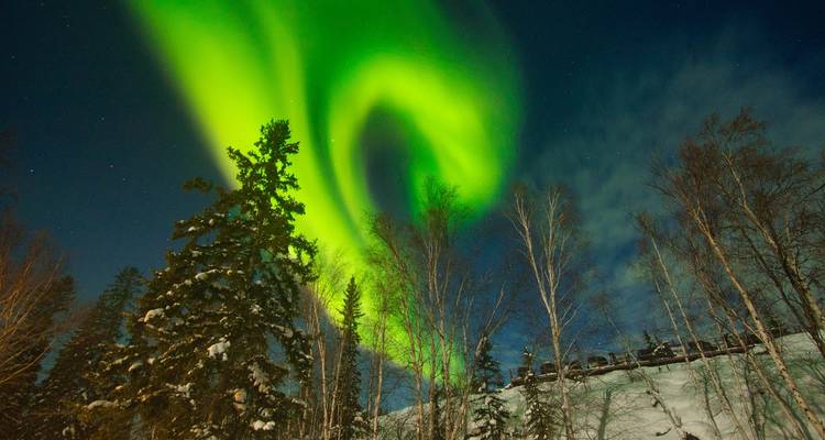EXPLOREZ LES AURORES MAGIQUES DE YELLOWKNIFE - Receptivo Aborigen Tours 2