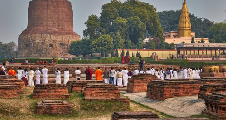 Varanasi: Private Fully-Day Tour with Sarnath and Boat Ride -  Taj Voyages Tours  2