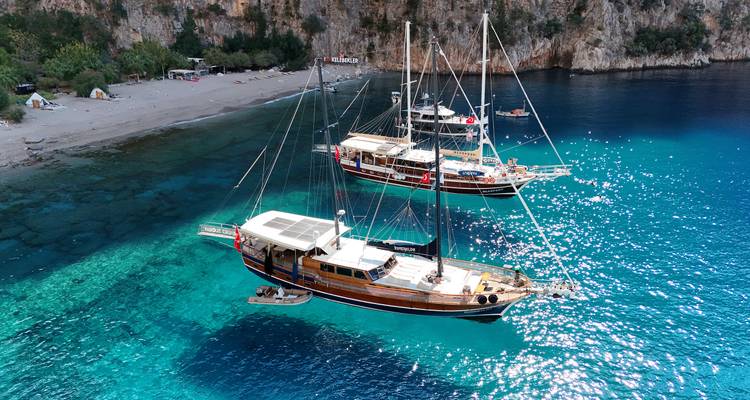 Naviguez en Turquie : Croisière en goélette de Fethiye à Olympos (âge mixte) - Farout Turkey 3