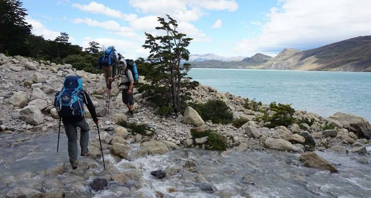 Patagonia: excursionismo clásico en el circuito W Torres del Paine (4 destinations) - Intrepid Travel 6