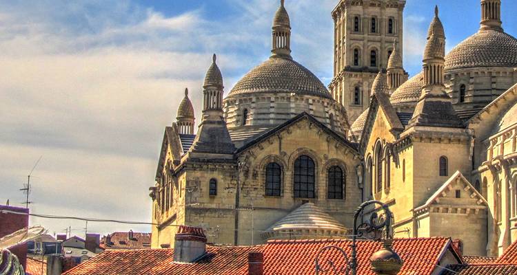 In the South - West of France From Toulouse to Bordeaux - Gebeco 2