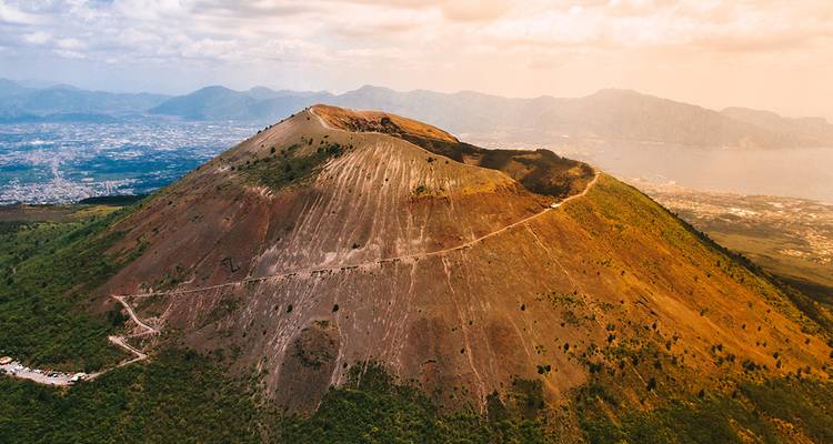 Italy's Volcanoes - Life Between Vesuvius and Etna - Gebeco 1