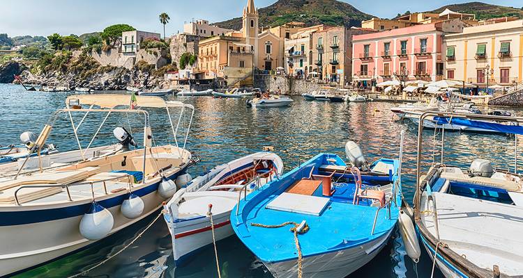 Italy's Volcanoes - Life Between Vesuvius and Etna - Gebeco 3