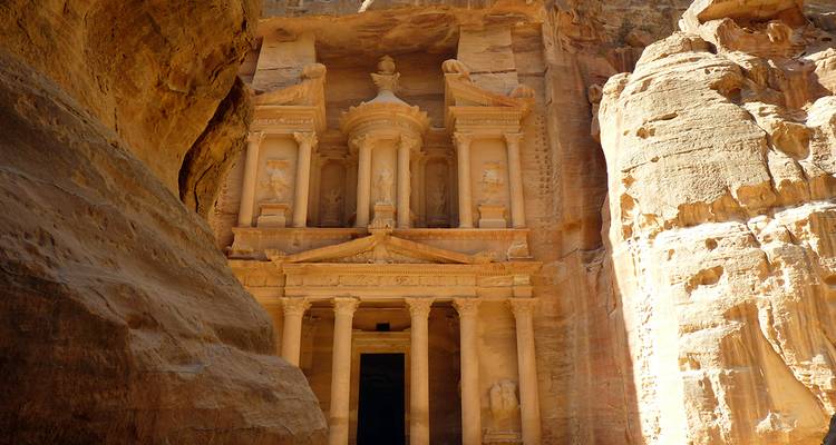 Jordan ─ Hiking Through Desert and wadis - Gebeco 3