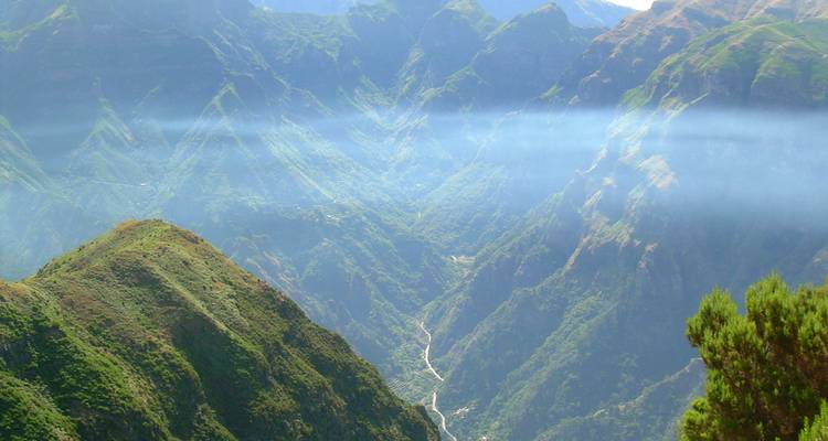 El paraíso de las flores Madeira y su hermana pequeña Porto Santo - Gebeco 1