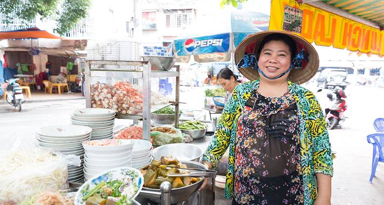 Women in Vietnam - tradition, change and strength - Gebeco 3