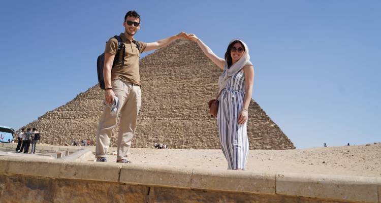 Stel dat een hartvorm maakt voor de piramide.