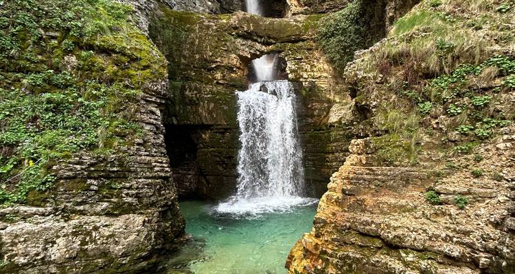 Explora el sudeste de Albania: excursión panorámica y cultura intemporal - SEE Trips 3