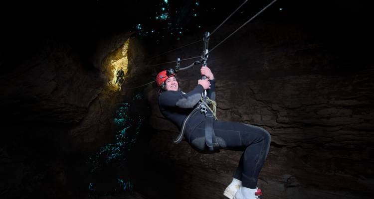 Viaje Kiwi en grupo pequeño de 14 días por el Norte - Kiwi Experience 2