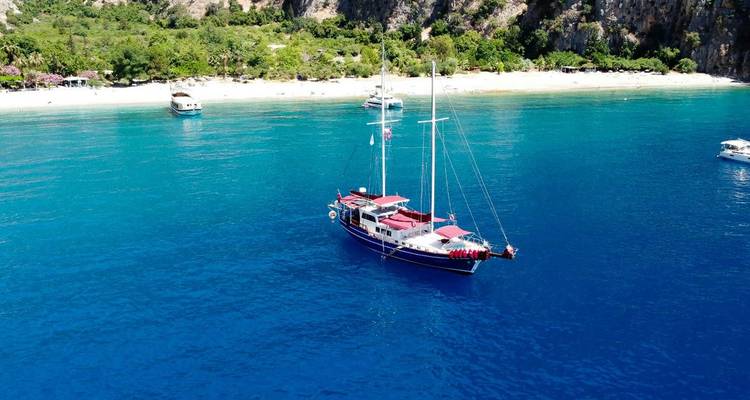 Goleta Ruleta | 4 Cabinas Crucero Azul Privado | Bodrum-Golfo de Gokova - Barbaros Yachting 10