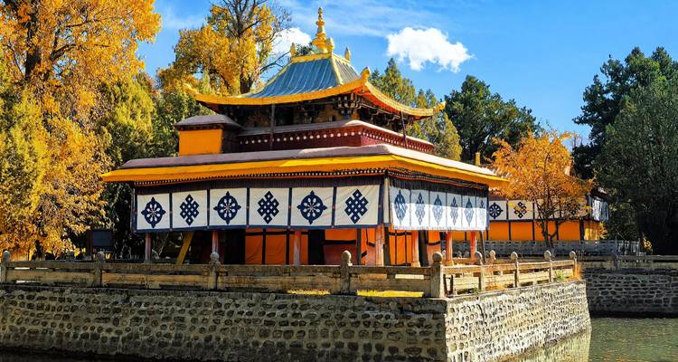 5 Days Lhasa & Ganden Monastery Group Tour - Great Tibet Tour 6