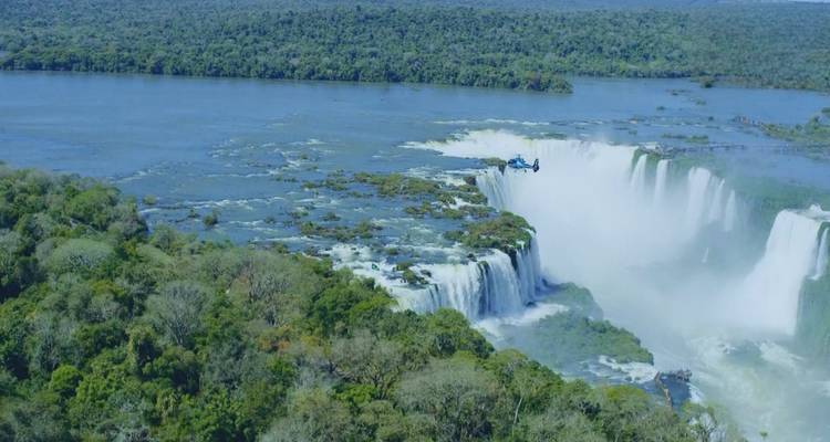 2 días Cataratas del Iguazú: Viaje en helicóptero y billete de avión desde Buenos Aires - Signature DMC 7