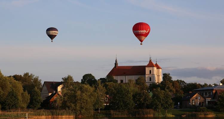 5 Day in Vilnius, Lithuania Including Day In Trakai Island - STM Tours LLC 4