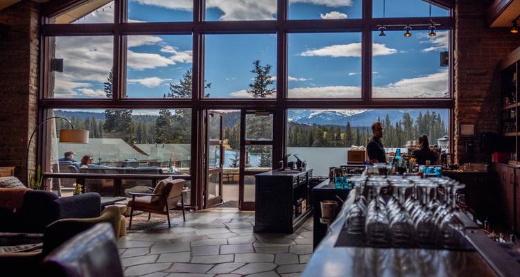 8-Day Rocky Mountain Luxury Tour: Banff, Jasper & Yoho National Parks with Fairmont Hotels - Calgary Tours 3