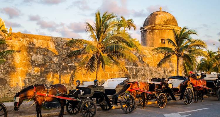 Merveilles du Portugal et de l'Espagne : Une aventure de 12 jours - Wanderful Holidays LLC 1