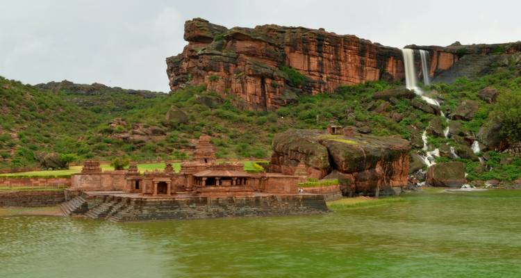 Excursión Patrimonio de Hampi Badami desde Bangalore - Ramble Advisor 2
