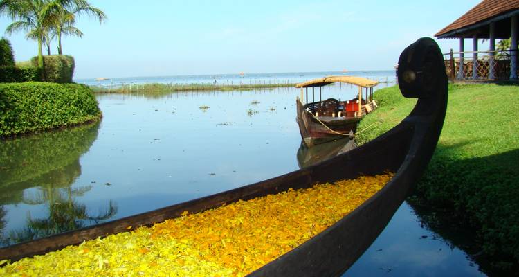 Au départ de Cochin : Circuit familial au Kerala avec Munnar et Alleppey -  Taj Voyages Tours  7