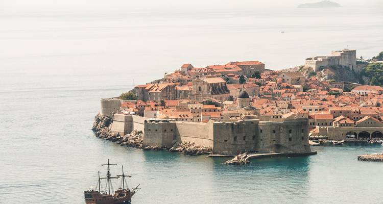 Eastern Adventure: 4 Weeks - Self Guided Rail Tour - Euroventure Travel 10
