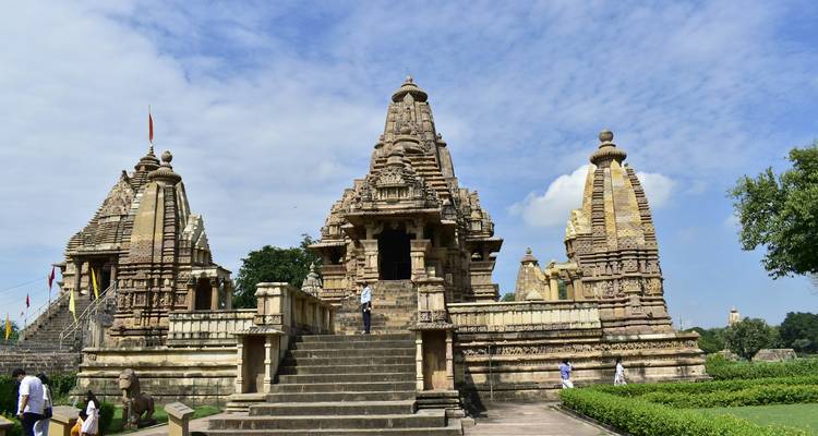 India Tiger Safari Tour with Khajuraho - Ramble Advisor 4