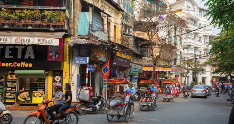 Explorador de Vietnam: De ciudades vibrantes a islas tranquilas - Open Asia Travel  6