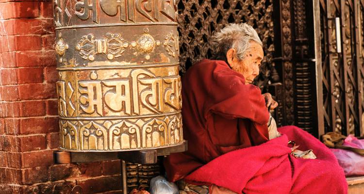 Visite du temple de Chandragiri et du temple des singes (Swayambhunath) - Himalayan Trekking & Tours 4
