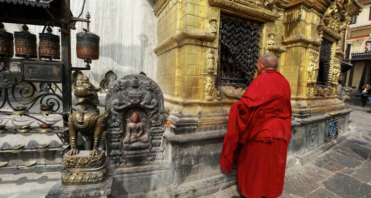 Visite du temple de Chandragiri et du temple des singes (Swayambhunath) - Himalayan Trekking & Tours 8