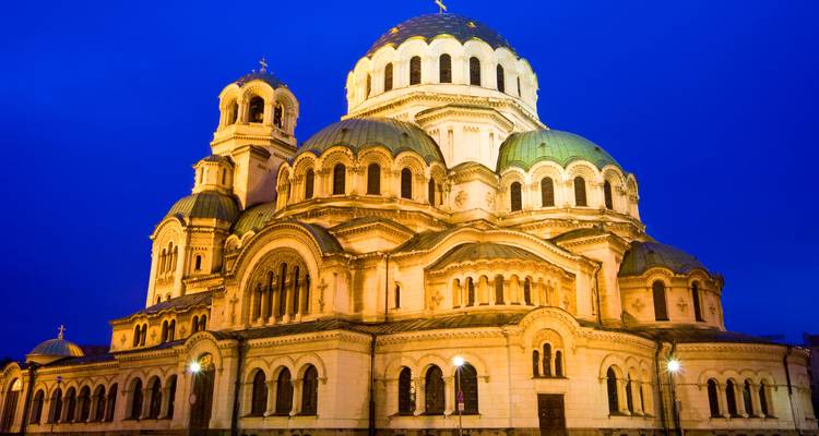 Circuito en grupo - Dos de las civilizaciones más antiguas de Europa Rumanía y Bulgaria de SOF a OTP - Carpathian Travel Center 1
