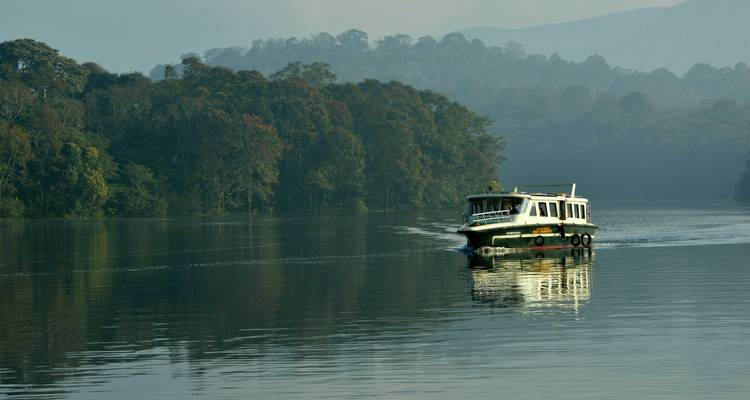 Kerala Tour Package from Delhi with Flight and Half-board Meals - Ramble Advisor 10