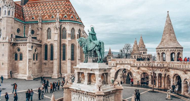 Krakow to Vienna: Hostel Week Group Tour - Euroventure Travel 1