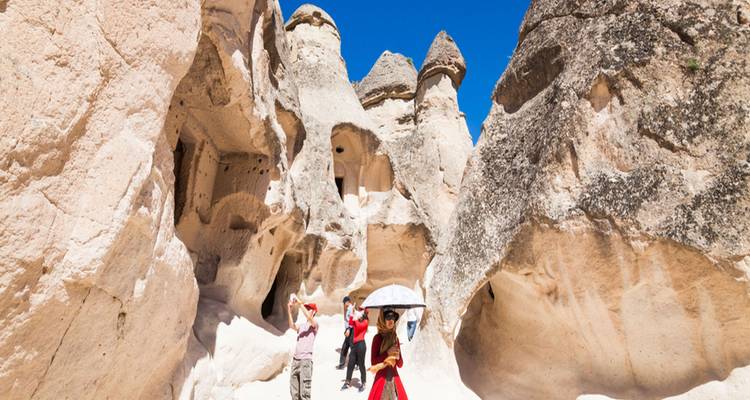Excursión privada de lujo de 2 días completos a Capadocia - Emoji Tourism 4