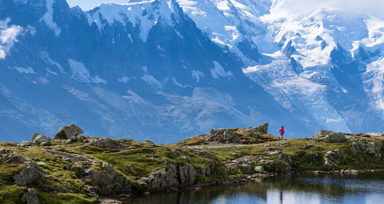 Aventura de senderismo de cabaña en cabaña en los Alpes franceses - Chamonix - Interrailing Packages 3