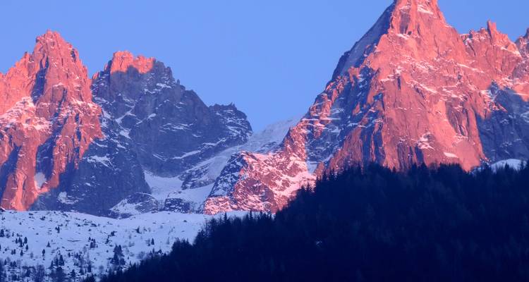 Aventura de senderismo de cabaña en cabaña en los Alpes franceses - Chamonix - Interrailing Packages 4