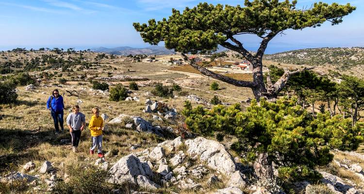 Vacaciones a pie en las Islas Croatas | De Split a Dubrovnik - LIFE Adventures 4