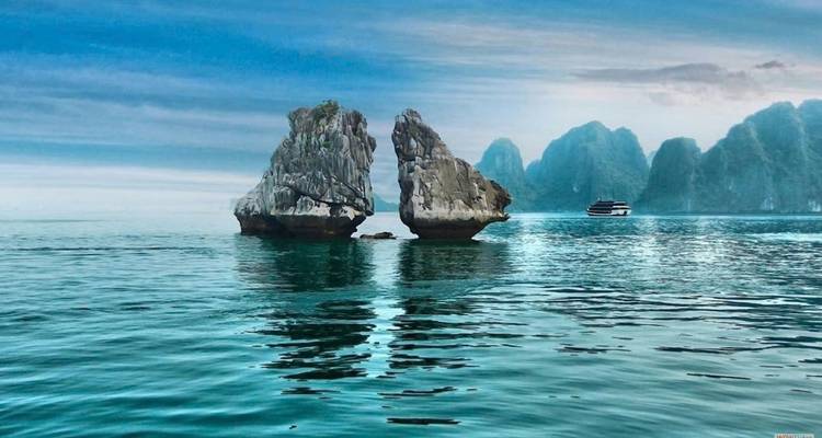 L'essence de l'Indochine : 10 jours à travers Siem Reap, la baie d'Halong et Luang Prabang - Open Asia Travel  1