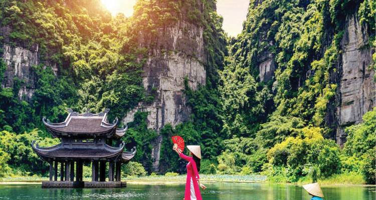Un viaje por la rica historia y cultura de Vietnam en 13 días - TADY TRAVEL 1