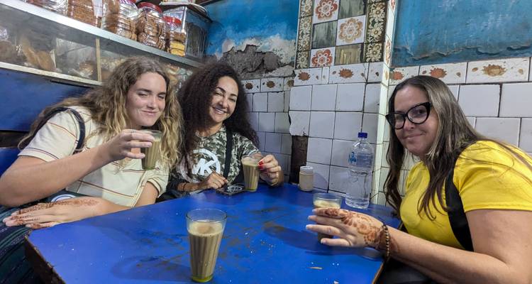 Agra: Street Food Walking Tour, Spice Market, & Tuk-tuk Ride - India Taj Tour 8