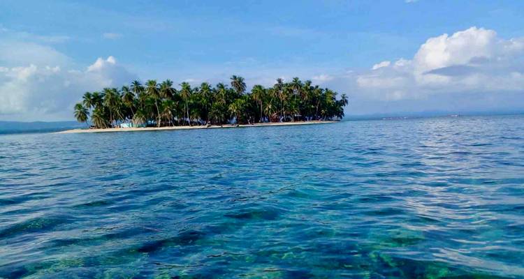 Escapade de 2 jours aux San Blas : Cabane en chaume partagée sur Isla Asserya - TaoTravel365 1