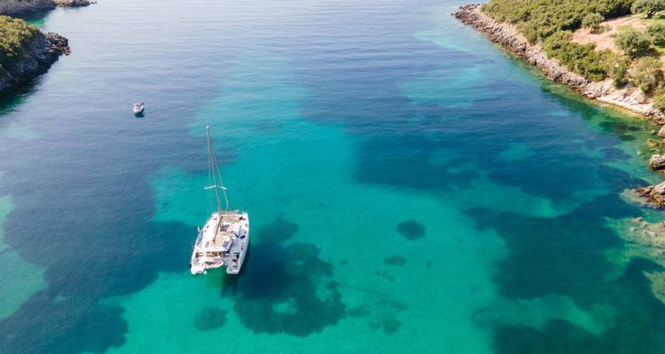 Small Group - 4Days/3 Nights Best of Cyclades: Explore Mykonos & Santorini with Guided Tours - Greek Travel Advisors 9
