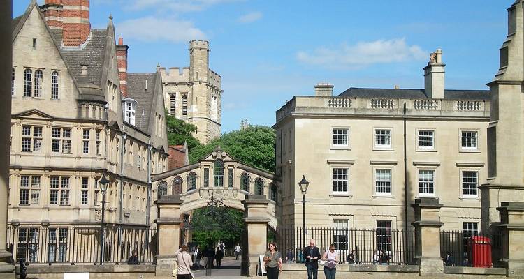5 jours Londres, Oxford, Stratford et Warwick - STM Tours LLC 9