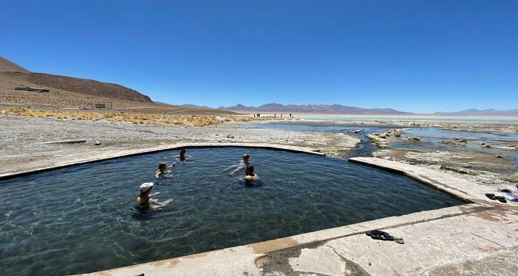 Desierto de Atacama y Salar de Uyuni - Aventura en Grupo - People Travel and Experience 7
