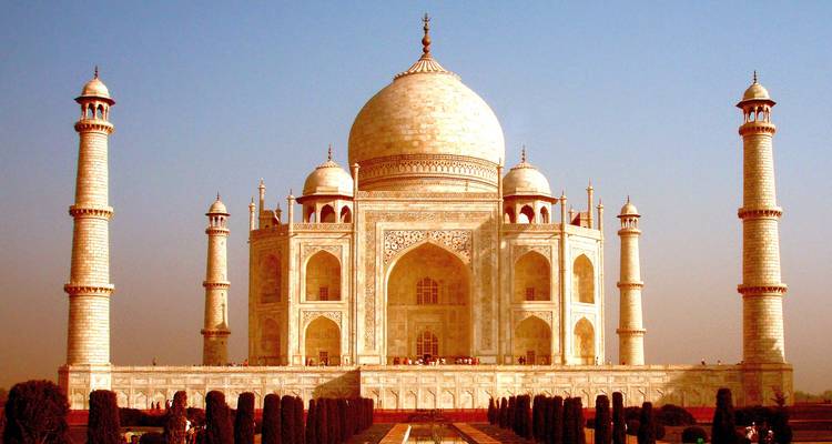 Festival de los Colores de Holi Circuito por la India 7 Días - TTI TOURS 7