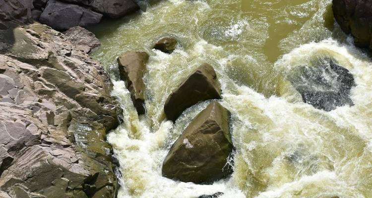 Excursión a Khajuraho con Safari al Tigre de Panna y Cataratas de Raneh - Alkof Holidays 1