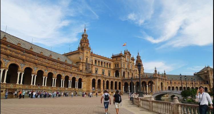 [Barcelone et Séville en une semaine - WiseYatra 1
