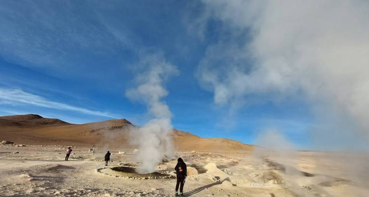 Shared in car to Uyuni and Desert - SIMPLE BOLIVIA TRAVEL  3