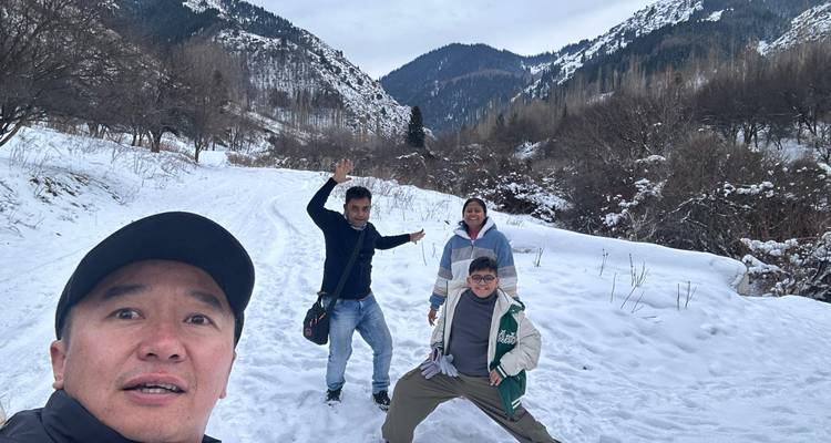 Ski tour in Kyrgyzstan 6 days 5 nights - Nomads Yurt 5