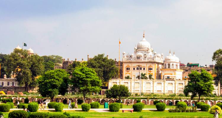 Sikh Pilgrimage Tour Pakistan | Kartarpur Nankana Sahib - Exploria 7