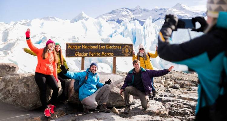 El Calafate - Glaciers and Wilderness - People Travel and Experience 3