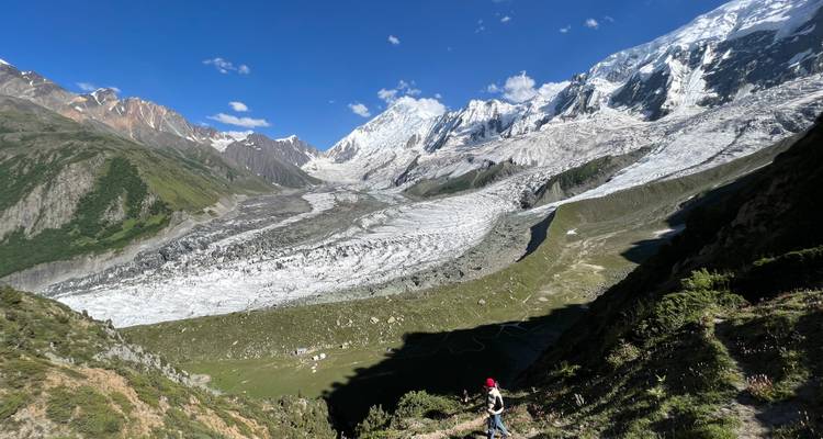 Trekking tour to Nanga parbat Base Camp, Rakaposhi Base Camp and Patundas Pakistan - Exploria 4