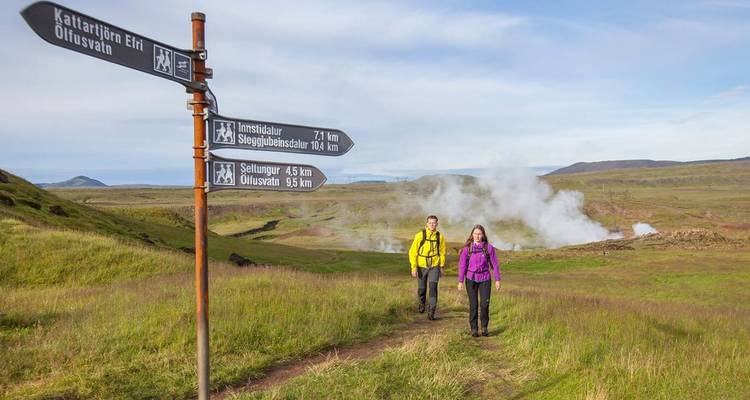 Aventure en Islande : Chutes d'eau, sources d'eau chaude et randonnées dans les hautes terres volcaniques - Yellowwood Adventures Ltd 3