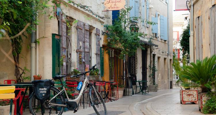 Luberon Valley Vistas - Cycling for Softies 7